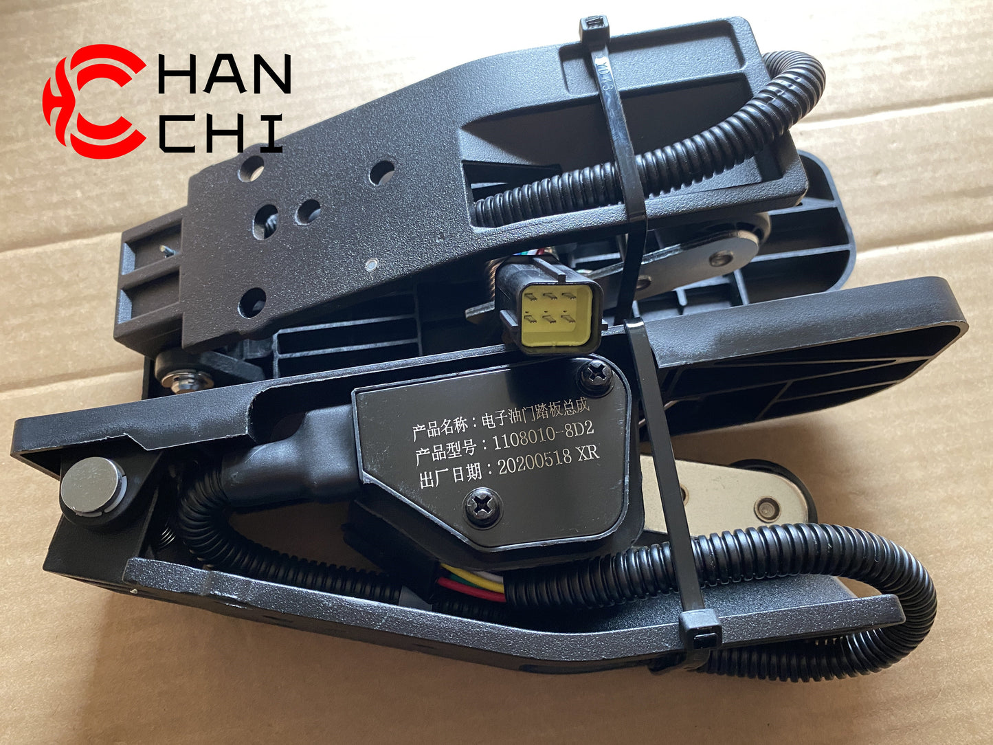 【Description】---☀Welcome to HANCHI☀---✔Good Quality✔Generally Applicability✔Competitive PriceEnjoy your shopping time↖(^ω^)↗【Features】Brand-New with High Quality for the Aftermarket.Totally mathced your need.**Stable Quality**High Precision**Easy Installation**【Specification】OEM:1108010-8D2Material:ABSColor:blackOrigin:Made in ChinaWeight:1000g【Packing List】1* Electronic Accelerator Pedal 【More Service】 We can provide OEM service We can Be your one-step solution for Auto Parts We can provide tec