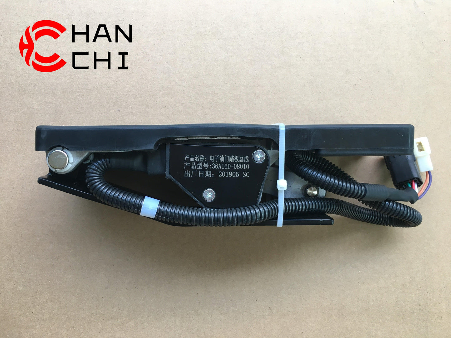 【Description】---☀Welcome to HANCHI☀---✔Good Quality✔Generally Applicability✔Competitive PriceEnjoy your shopping time↖(^ω^)↗【Features】Brand-New with High Quality for the Aftermarket.Totally mathced your need.**Stable Quality**High Precision**Easy Installation**【Specification】OEM:36A16D-08010Material:ABSColor:blackOrigin:Made in ChinaWeight:1000g【Packing List】1* Electronic Accelerator Pedal 【More Service】 We can provide OEM service We can Be your one-step solution for Auto Parts We can provide te