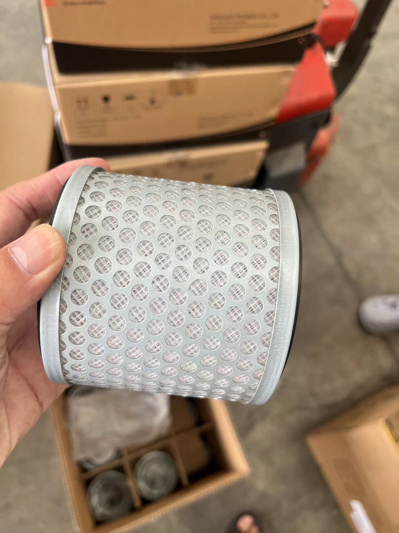 OEM: 13502531P BaudouinMaterial: ABS MetalColor: black silverOrigin: Made in ChinaWeight: 100kg More ServiceWe can provide OEM Manufacturing serviceWe can Be your one-step solution for Auto PartsWe can provide technical scheme for you Feel Free to Contact Us, We will get back to you as soon as possible.-Hanchi Auto Parts