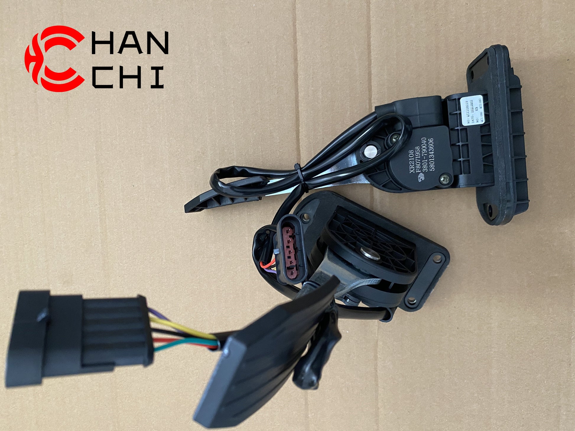 【Description】---☀Welcome to HANCHI☀---✔Good Quality✔Generally Applicability✔Competitive PriceEnjoy your shopping time↖（^ω^）↗【Features】Brand-New with High Quality for the Aftermarket.Totally mathced your need.**Stable Quality**High Precision**Easy Installation**【Specification】OEM：3801-790040Material：ABSColor：blackOrigin：Made in ChinaWeight：1000g【Packing List】1* Electronic Accelerator Pedal 【More Service】 We can provide OEM service We can Be your one-step solution for Auto Parts We can provide tec