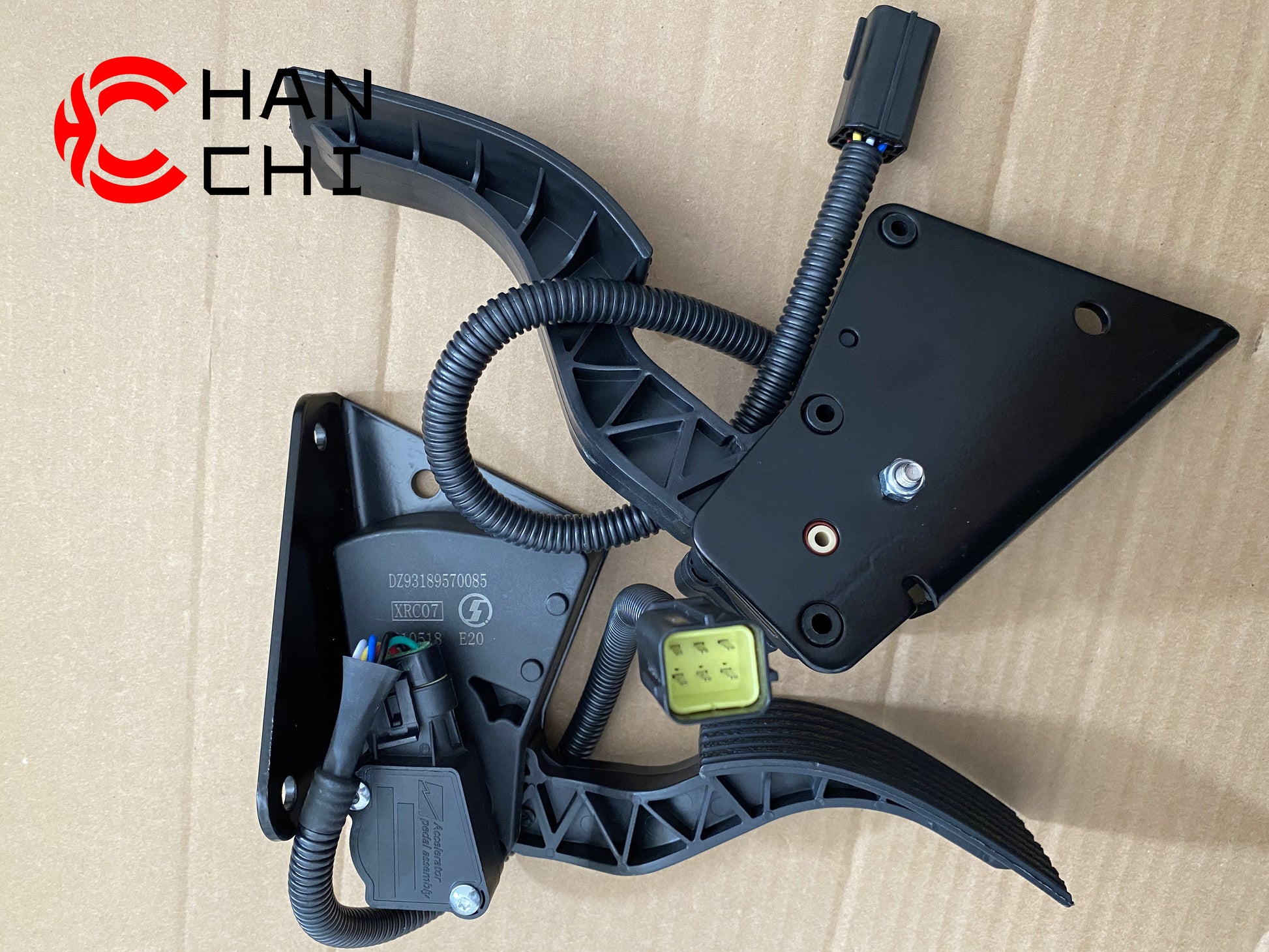 【Description】---☀Welcome to HANCHI☀---✔Good Quality✔Generally Applicability✔Competitive PriceEnjoy your shopping time↖（^ω^）↗【Features】Brand-New with High Quality for the Aftermarket.Totally mathced your need.**Stable Quality**High Precision**Easy Installation**【Specification】OEM：DZ93189570085Material：ABSColor：blackOrigin：Made in ChinaWeight：1000g【Packing List】1* Electronic Accelerator Pedal 【More Service】 We can provide OEM service We can Be your one-step solution for Auto Parts We can provide t